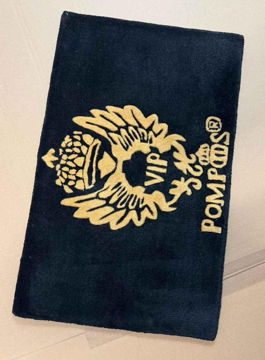Pompöös by Doormat VIP Crown by Harald Glööckler Black / Gold 80 cm