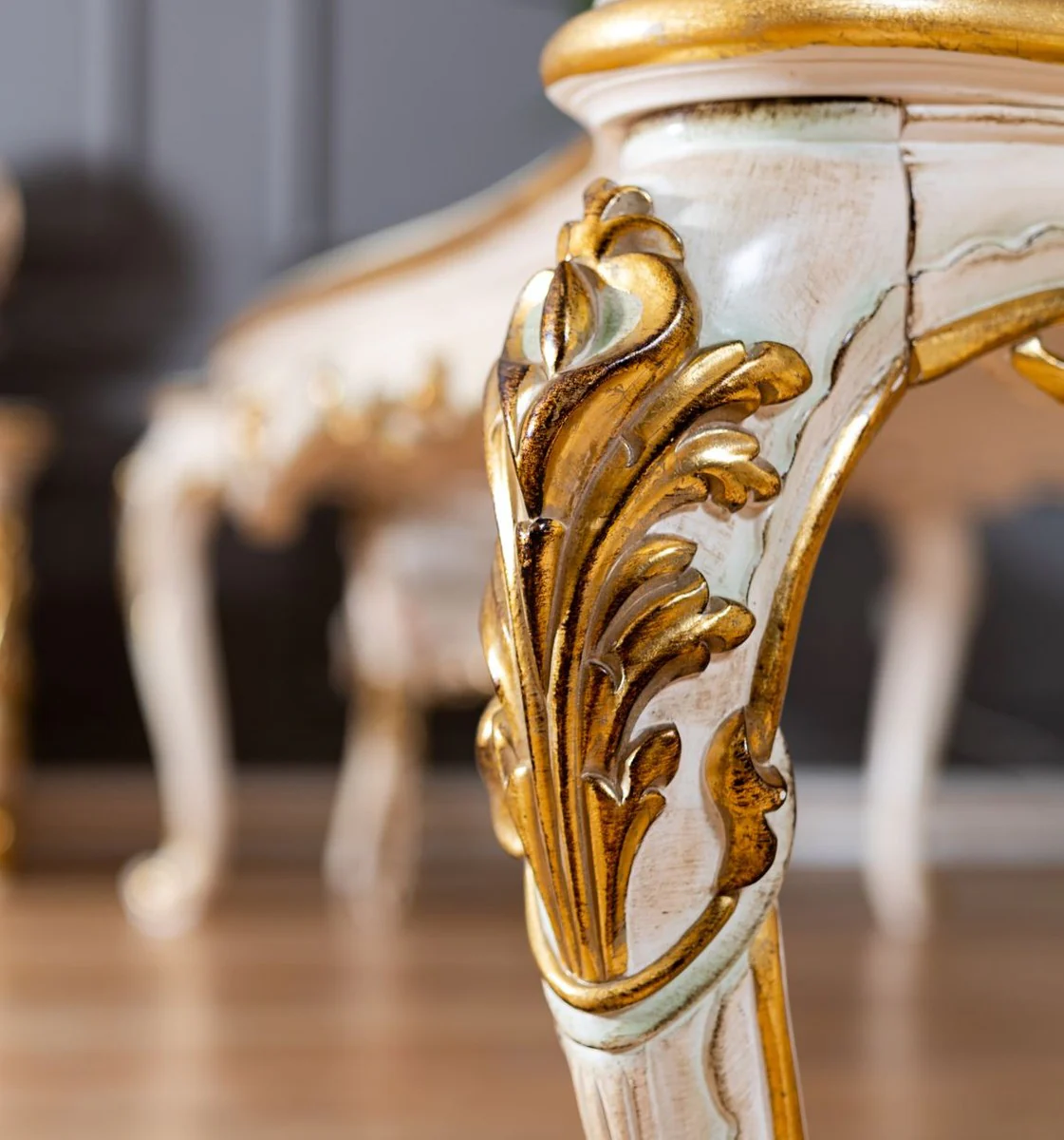 Pompöös by Luxury Baroque Dining Table Provence Beige / White / Gold - Pompöös Baroque style dining room table designed by Harald Glööckler