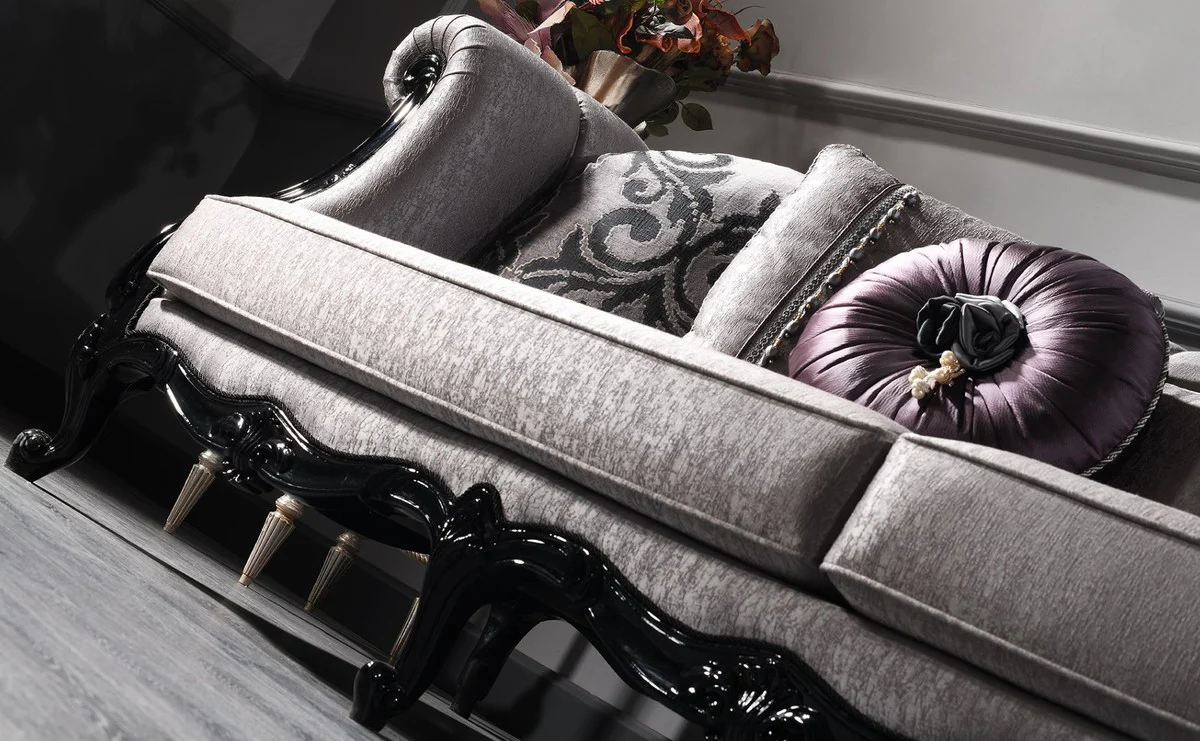 Color: natural color