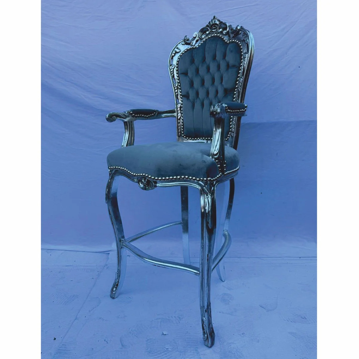 Baroque velvet bar chair with armrests gray / silver - Baroque bar furniture