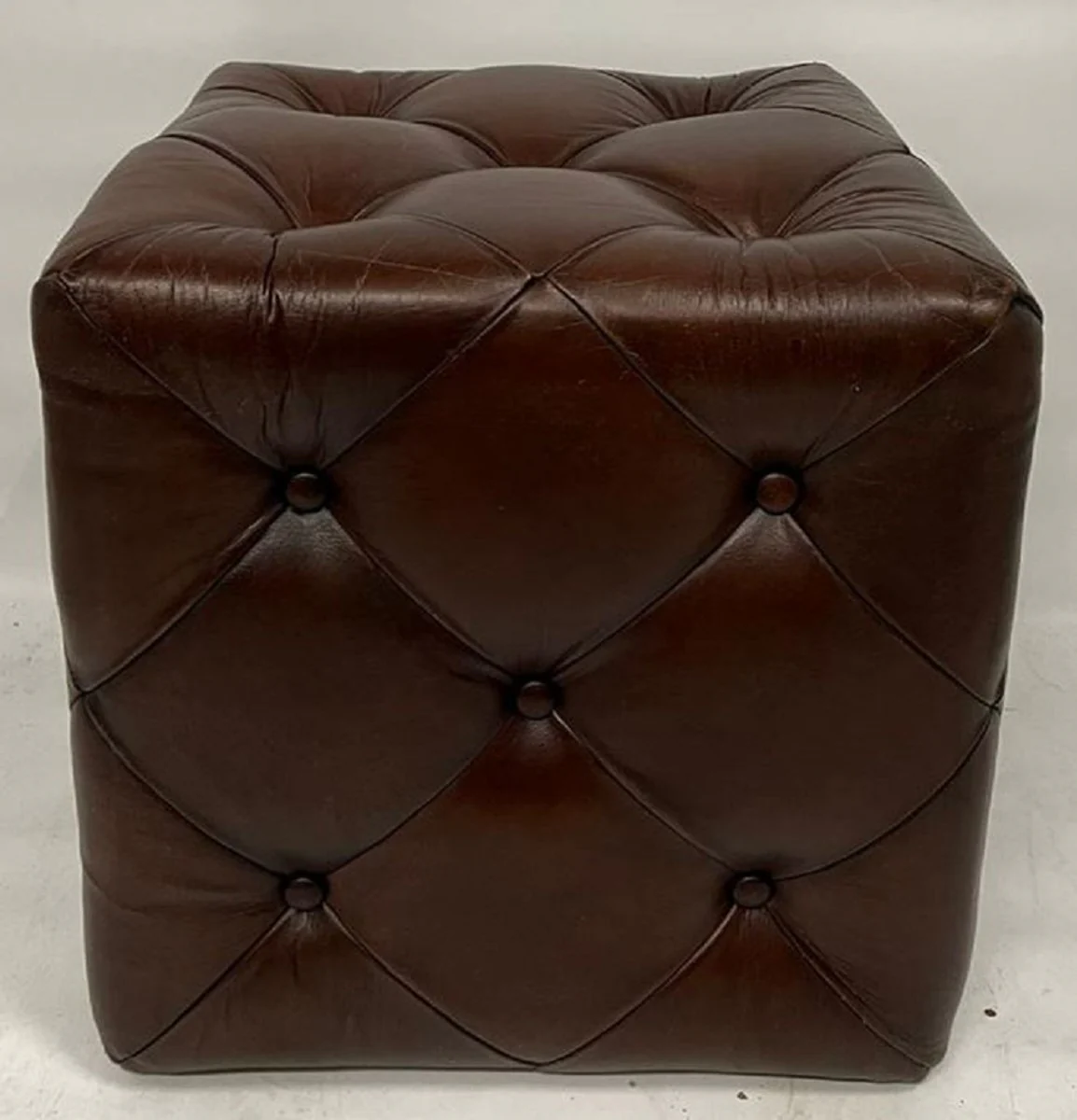 Luxury Chesterfield leather stool dark brown 40 x 40 x H. 40 cm - real leather footstool - real leather cube stool - Chesterfield living room - real leather furniture - luxury furniture