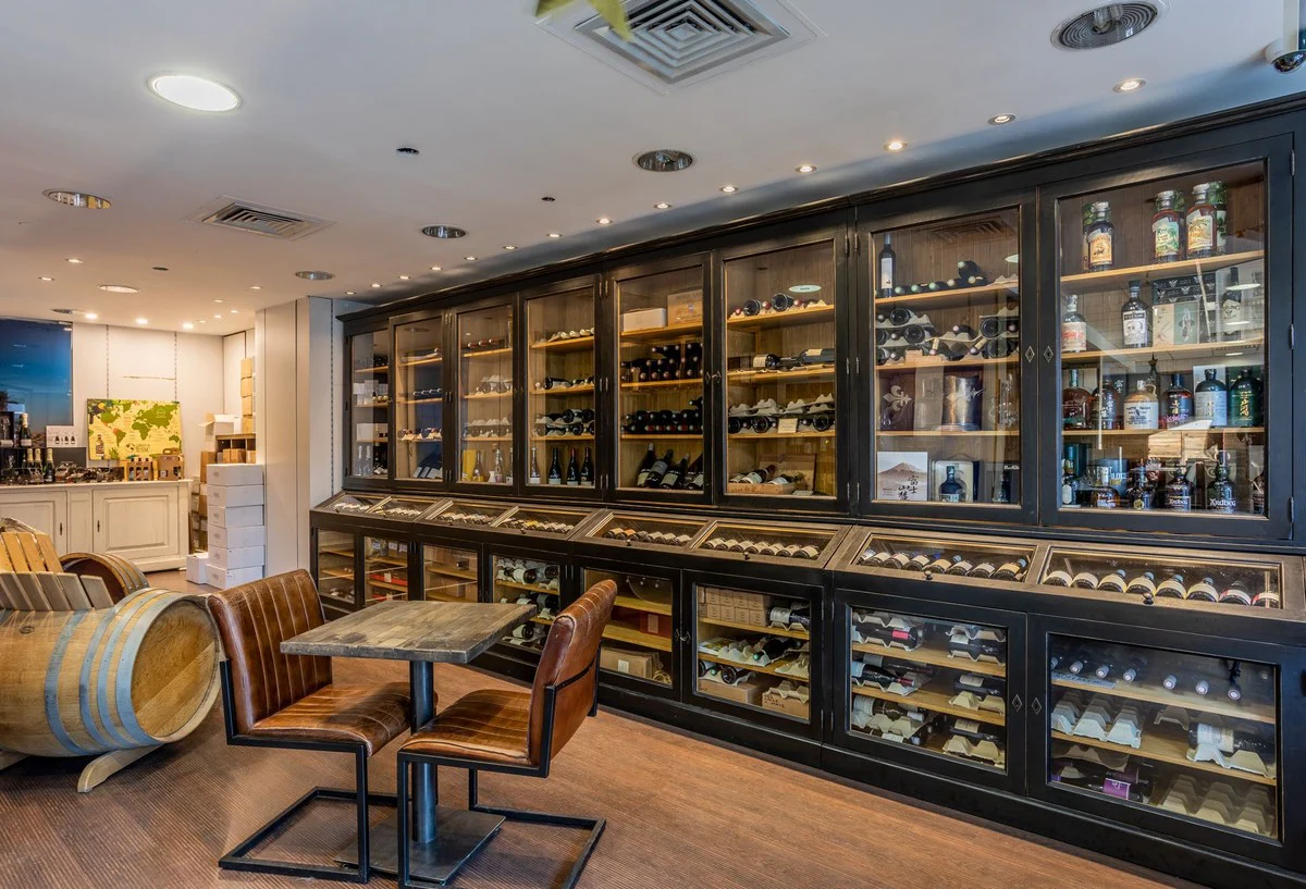 Country house style wine cabinet antique black / natural color 600 x 70 x H. 240 cm - Huge solid wood bar cabinet - Solid wood cabinet in country house style - Bar furniture - Country house style furniture