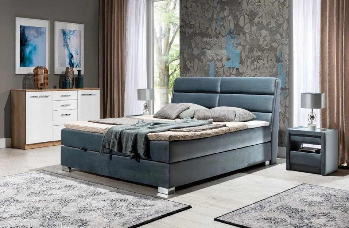 Luxury double bed gray / silver - Modern solid wood bed with headboard and mattress - Modern bedroom furniture - Luxury collection