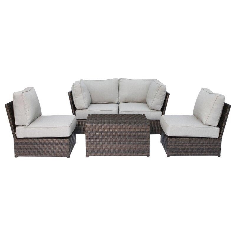 Widener Wicker/Rattan 4-person seating group with cushions
