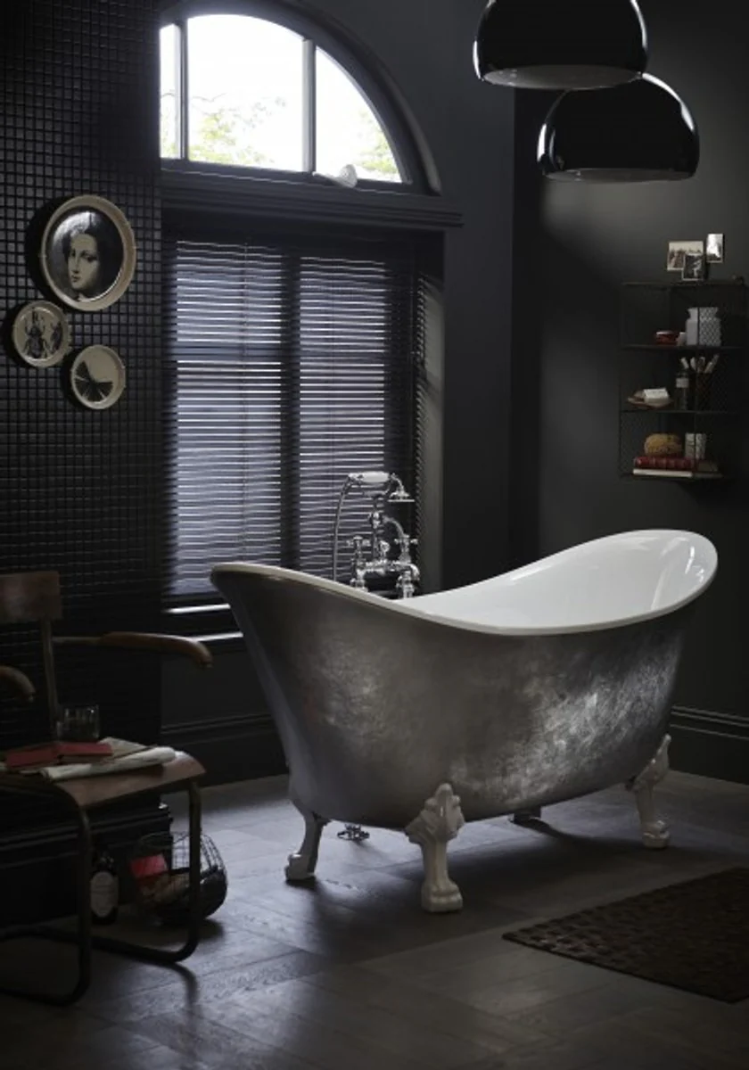 You are purchasing a Casa Padrino brand product.